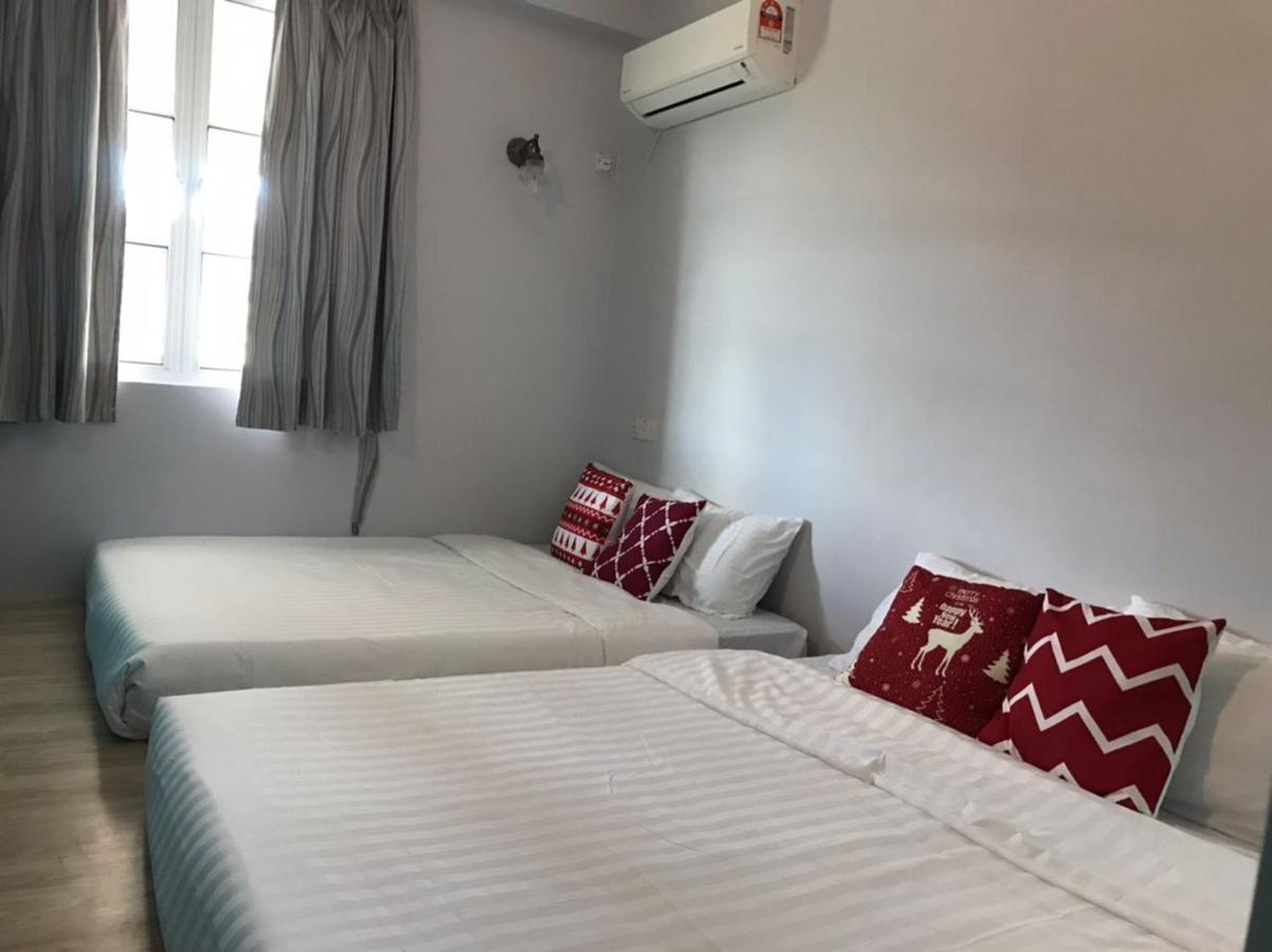 Blue Andaman Seaview Families Suite Apartment Kuah Kültér fotó
